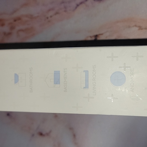 Clarifion Air Ionizer Filterless Home Purifier 3 Pack New in Box - Picture 9 of 10